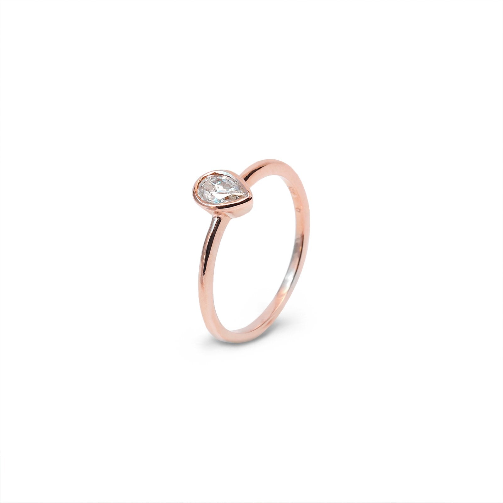 Rose Gold Pear Cut Diamond Bazel Setting RingDW 0.5ct SI2 H 14k 1.7gr