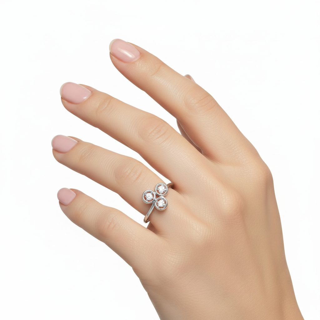 14K Three Circle Design White Gold Diamond Ring
