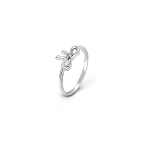Small Ribbon Design White Gold Diamond Ring setting with one diamond14kTDW:0.01ct1.87gr