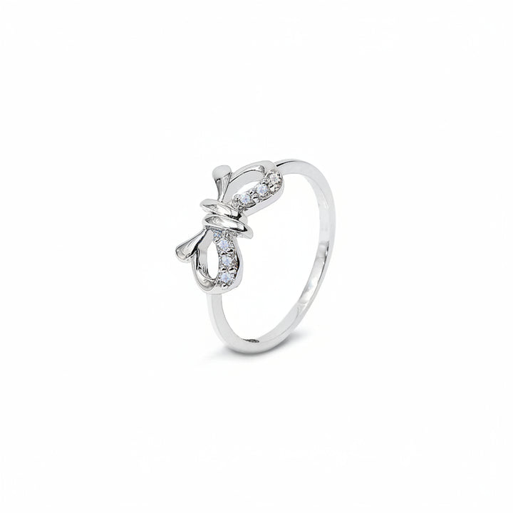 14K White Gold Ribbon Style Diamond Ring