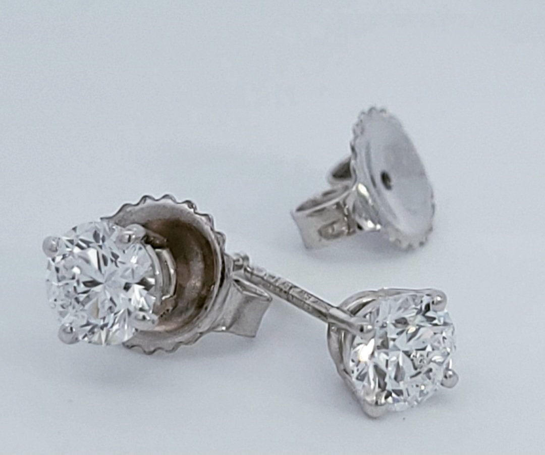 White Gold Lab Grown Diamond Stud Earrings. 14K  TDW: 0.80ct VS1-2  EF