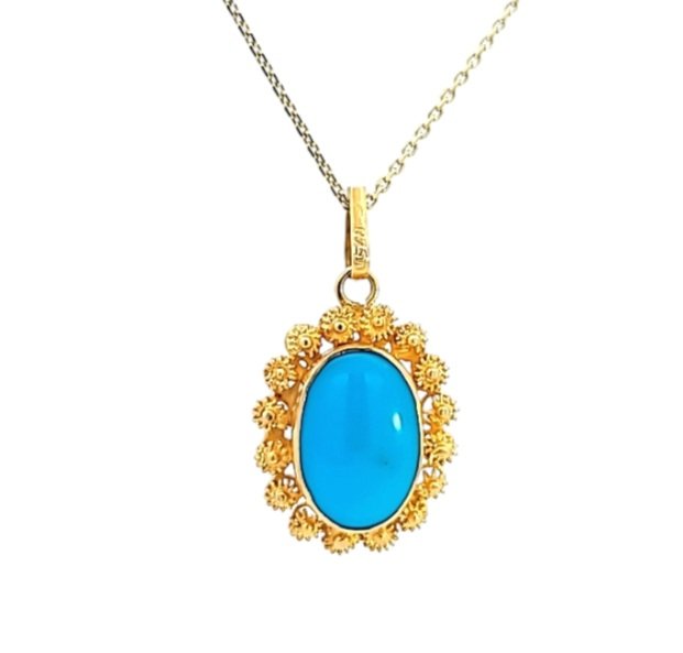 Yellow Gold Oval Shape Turquoise Pendant. 18k, 2.3gr, 13.5x8.8x4mm 2.5ct