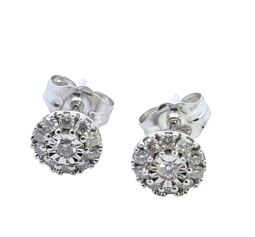 White Gold Halo Diamond Stud Earrings. 10k, 0.94gr, TDW: 0.44ct