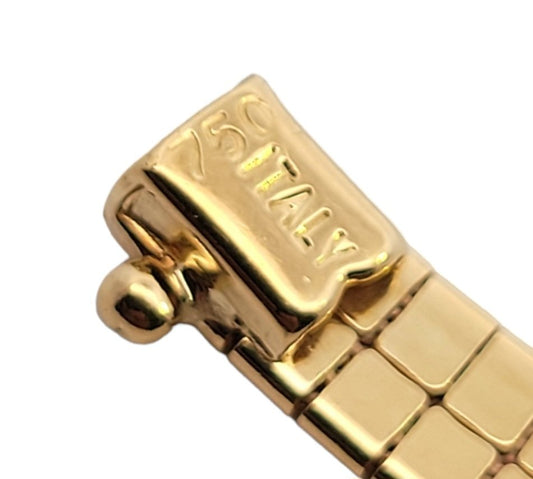 Italian Yellow Gold Flat Omega Collar Necklace. 18k, 34.4gr