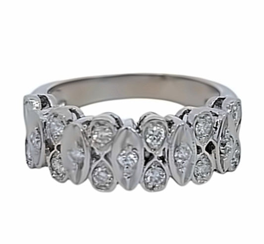 White Gold Wide Anniversary Diamond Ring. 18k, 4.5gr, TDW: 0.34ct, SI, GH