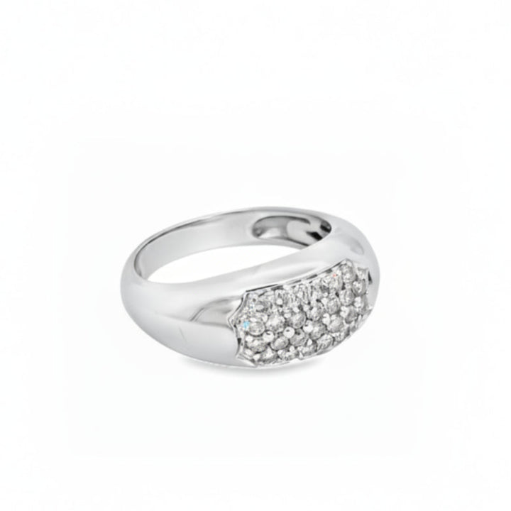 18K White Gold Pavé Diamond Ring