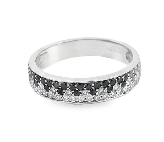 White Gold White & Black Diamond Band. 14k, 2.6gr, TCW: 0.30ct, TCW: 31ct, TDW: 0.61ct