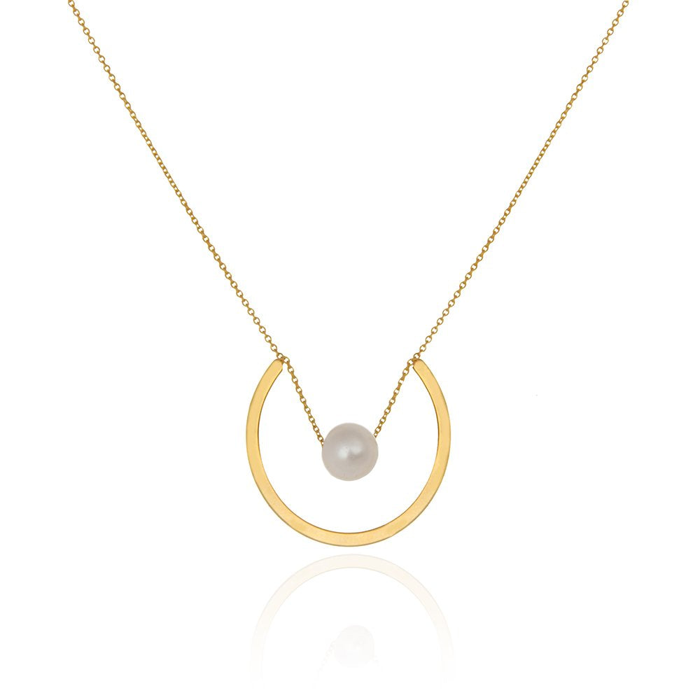 Yellow Gold Necklace with a pearl in circle Size is Adjustable 16 to 18 Inches 18k 3.9gr