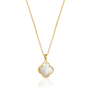 Yellow Gold Mother of Pearl Clover Pendent,  W:1.6 gr , 18 K