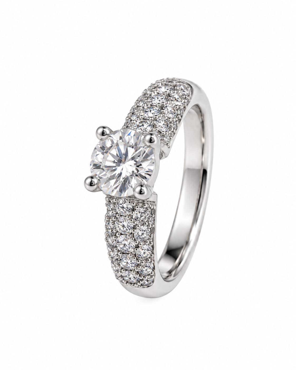 18K White Gold Round Diamond Solitaire Ring Pavé Shoulders