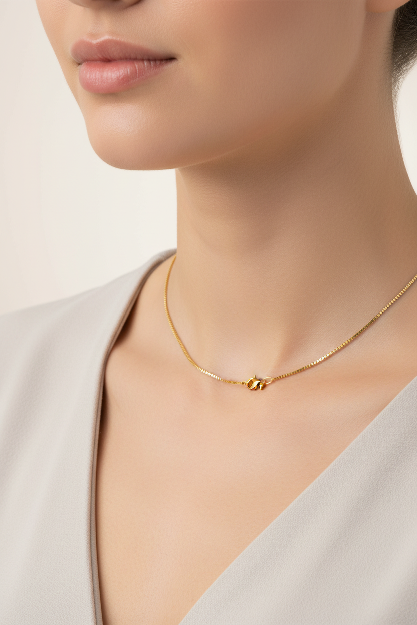 18K Yellow Gold Box Chain. 4.3gr 18" 1.2mm
