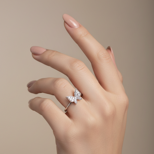 18K White Gold Butterfly Diamond Ring.