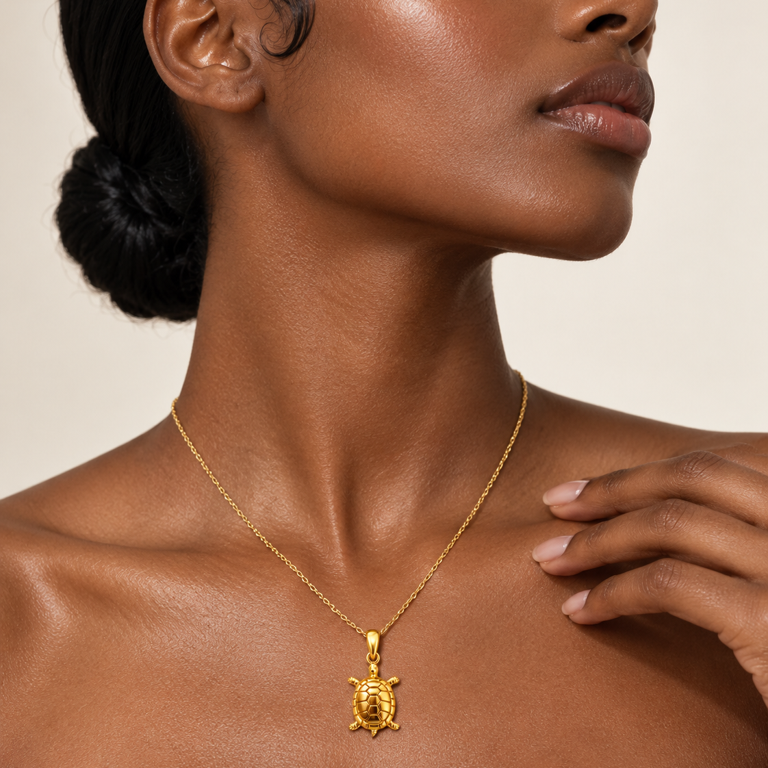 18K Yellow Gold Turtle Pendant