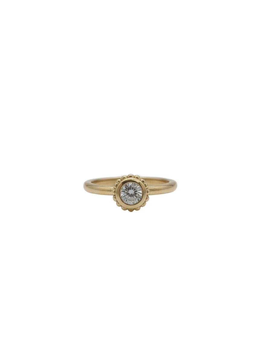 18K Yellow Gold ForeverMark Tribute Beaded Halo Diamond Ring. 0.29ct SI I