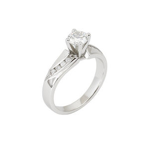 14K White Gold Diamond Ring and Accent. TDW: 0.36ct