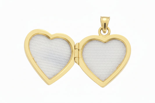 14K Yellow Gold Solid Heart Shape Clasp Pendant.